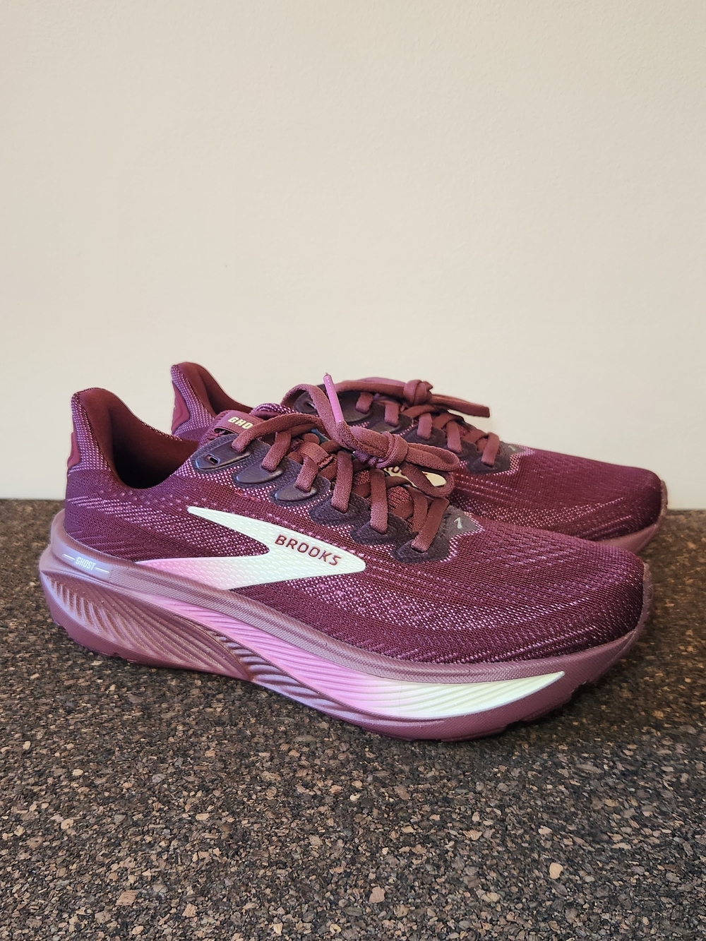 Brooks Ghost 17 Running Shoes Womens Size 7 - Picture 2 of 9